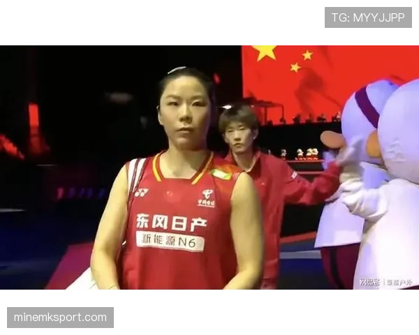 贾一凡这生活也太反差了吧,训练馆里一板一眼,私下却像个彻头彻尾的派对狂人 贾一凡这生活也太反差了吧,训练馆里一板一眼,私下却像个彻头彻尾的派对狂人